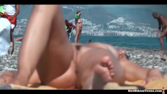 Curvy hot milfs nude at the beach spycam hd voyeur video