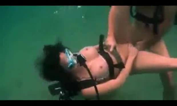 Piss after scuba diving